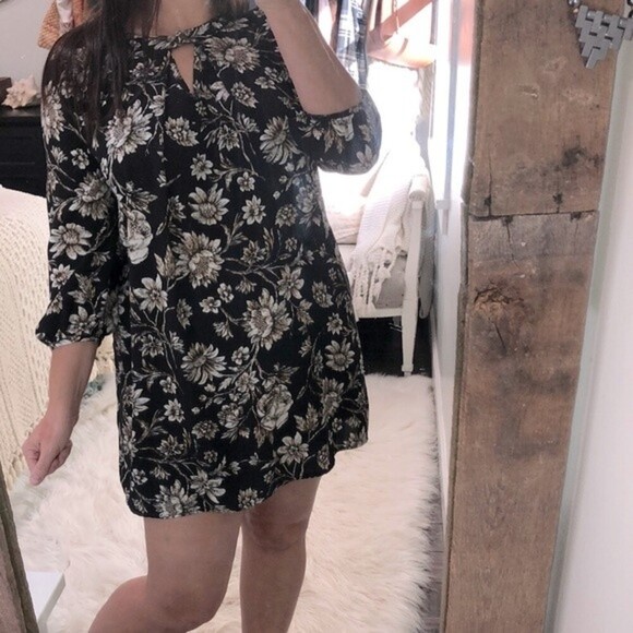 Ces femme size medium black floral shift dress - Picture 1 of 4